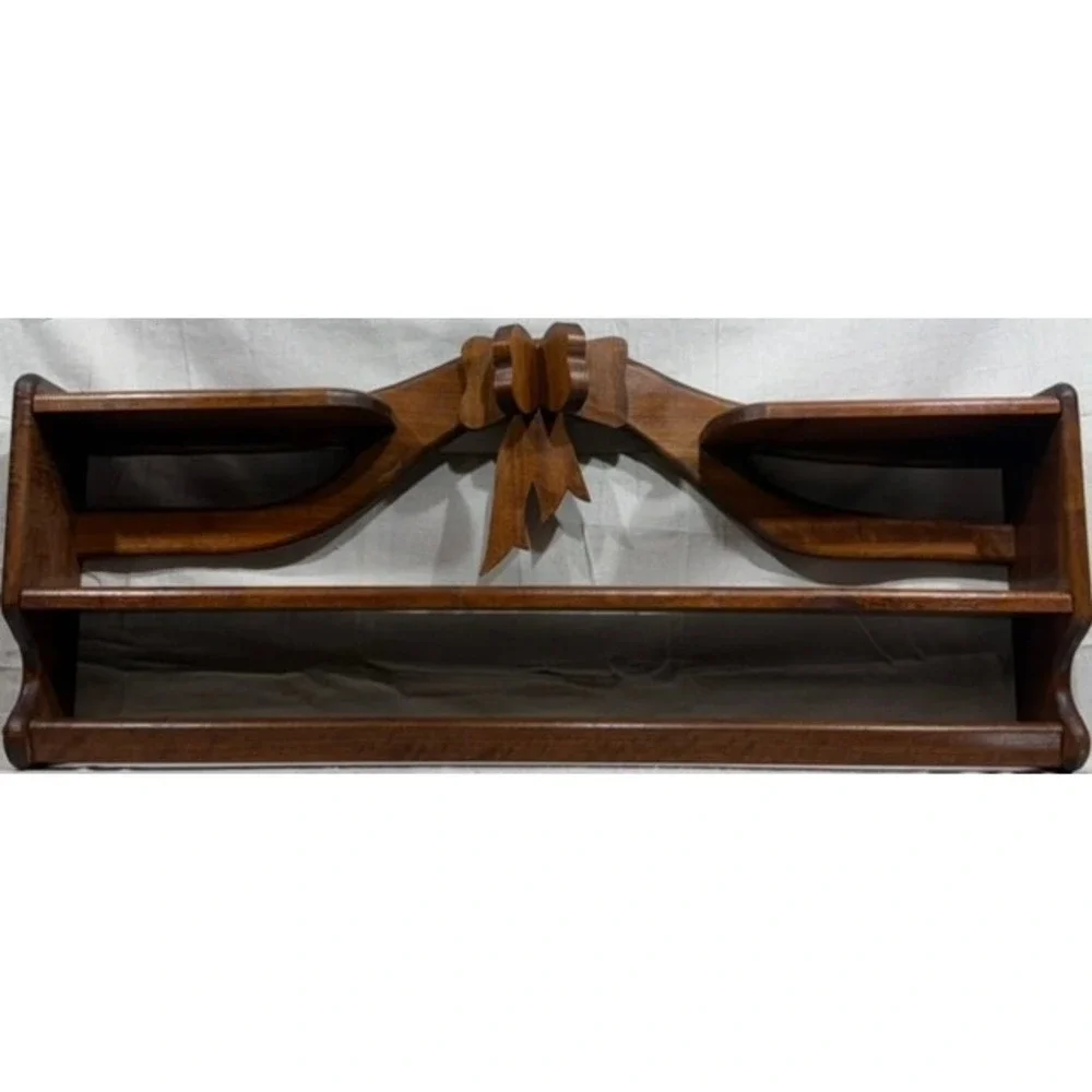 Vintage Walnut Wood Quilt Rack Wall Shelf Carved Bow Ribbon Display 38in GP 92
